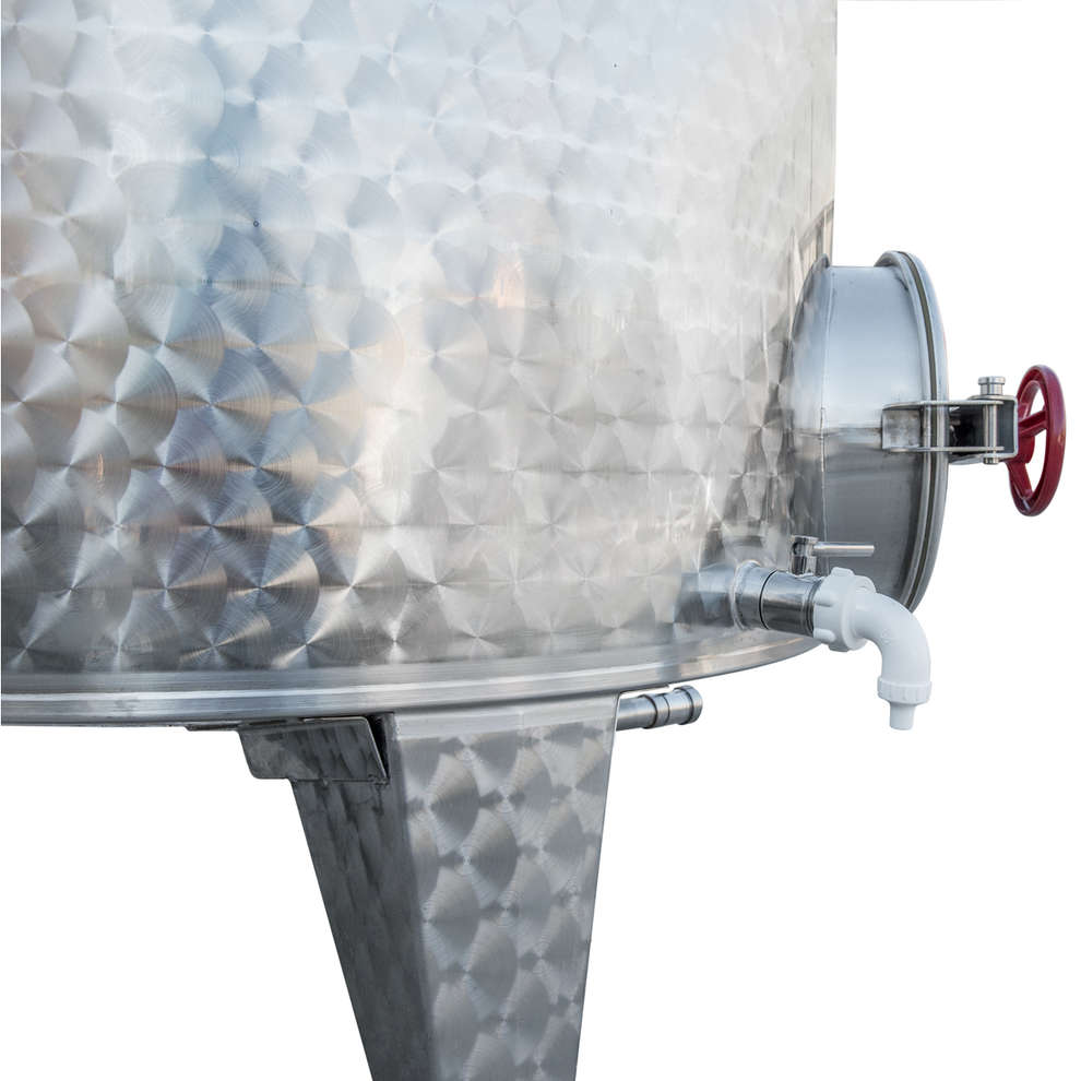 1000 L Stainless steel cone bottom with air floating lid and manhole