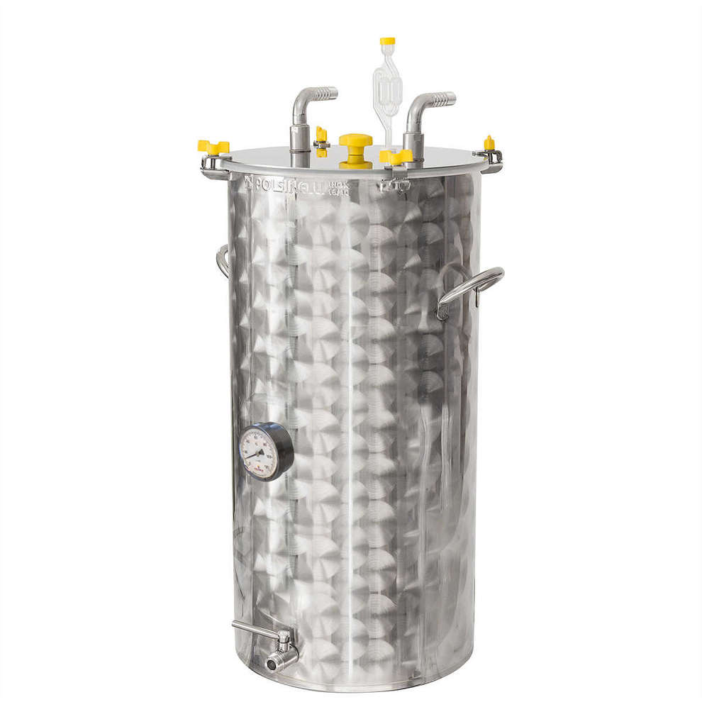 200 L stainless steel refrigerated beer fermenter with flat bottom