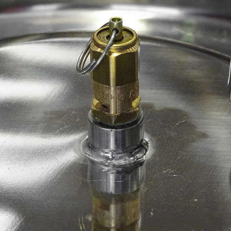 200 Liter Distiller