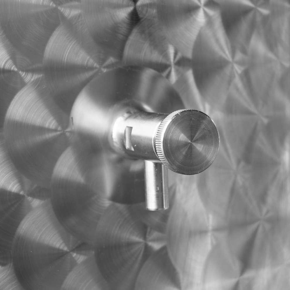 300 L Stainless Steel Storage Tank with Conical Bottom and Ø300 Manhole
