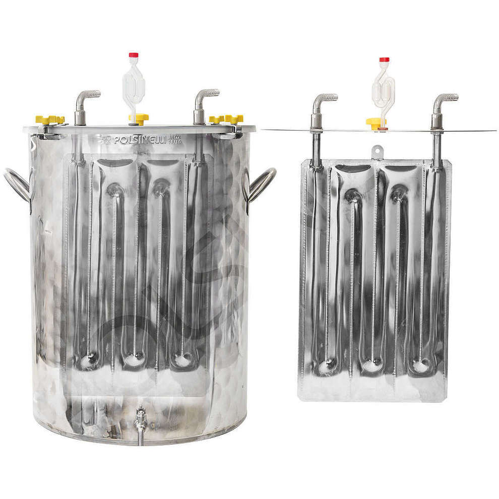 380 L stainless steel refrigerated beer fermenter with flat bottom