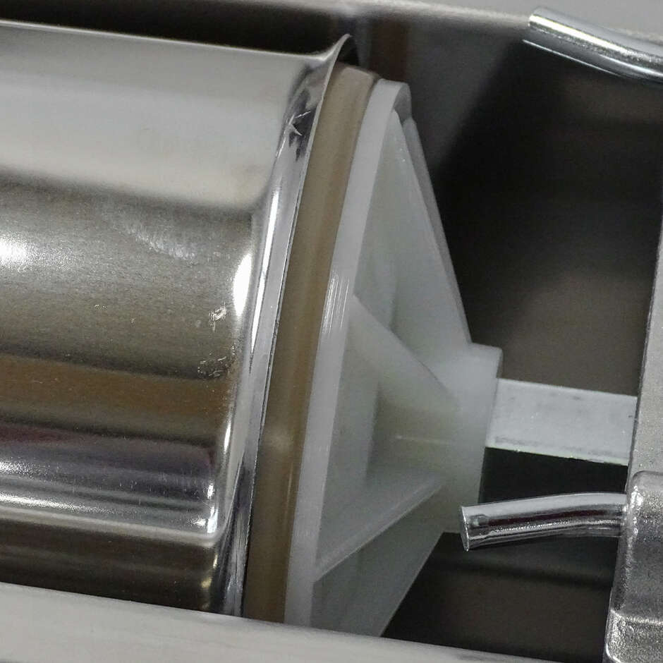 5 kg stainless steel manual sausage filling machine