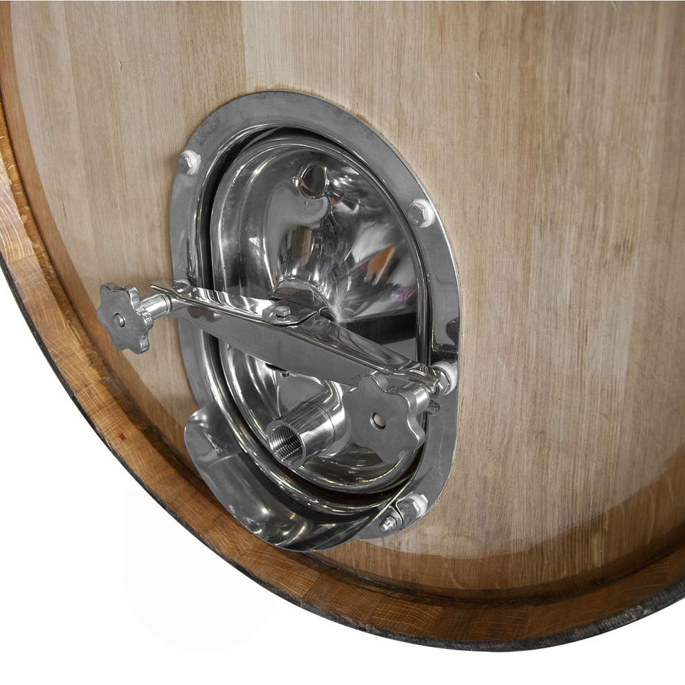 500 L regenerated Oak barrel with stainless steel manhole