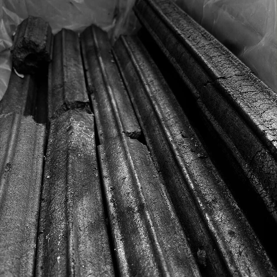 Briquetas de Carbón Hexagonales de Serrín 10 kg