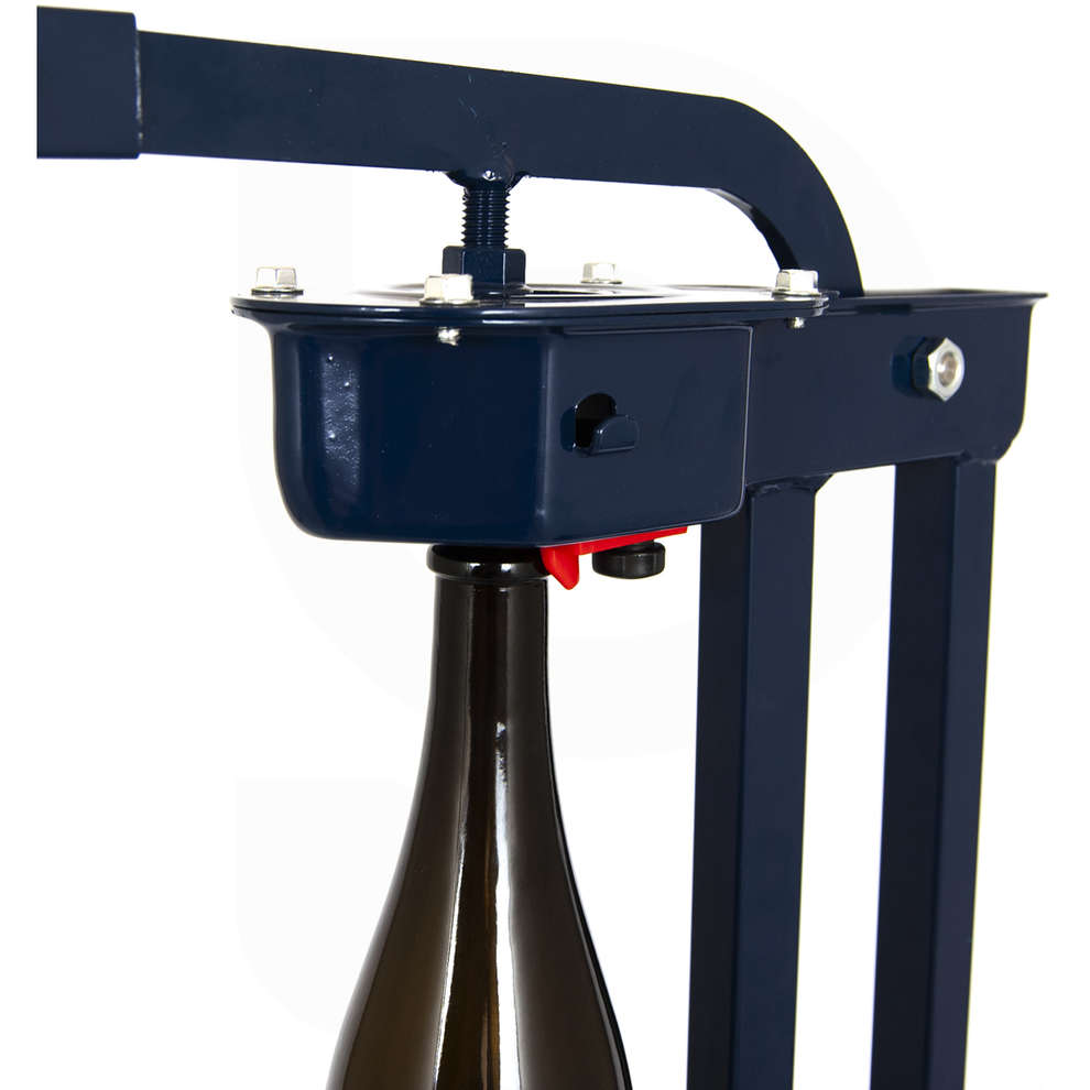 Champagne capping machine with chromium-plated jaws