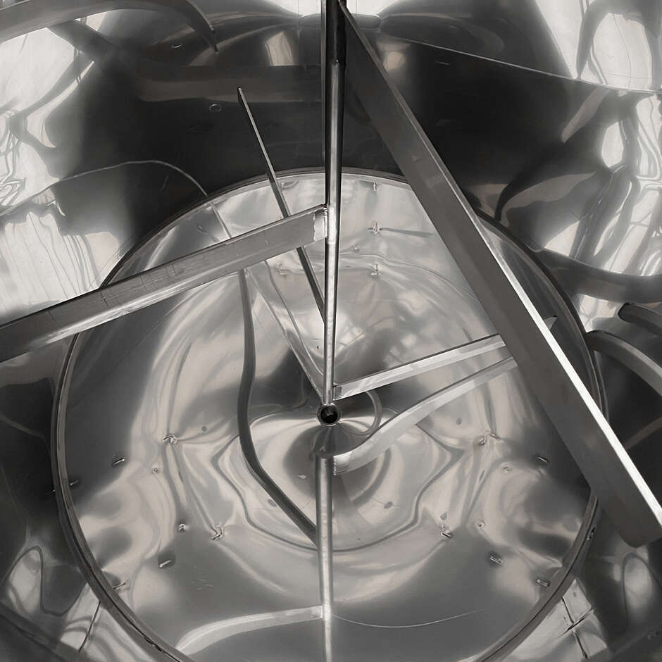 Conical bottom Priming Tank 10° 1500 L