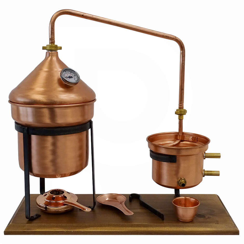 Distillateur en cuivre