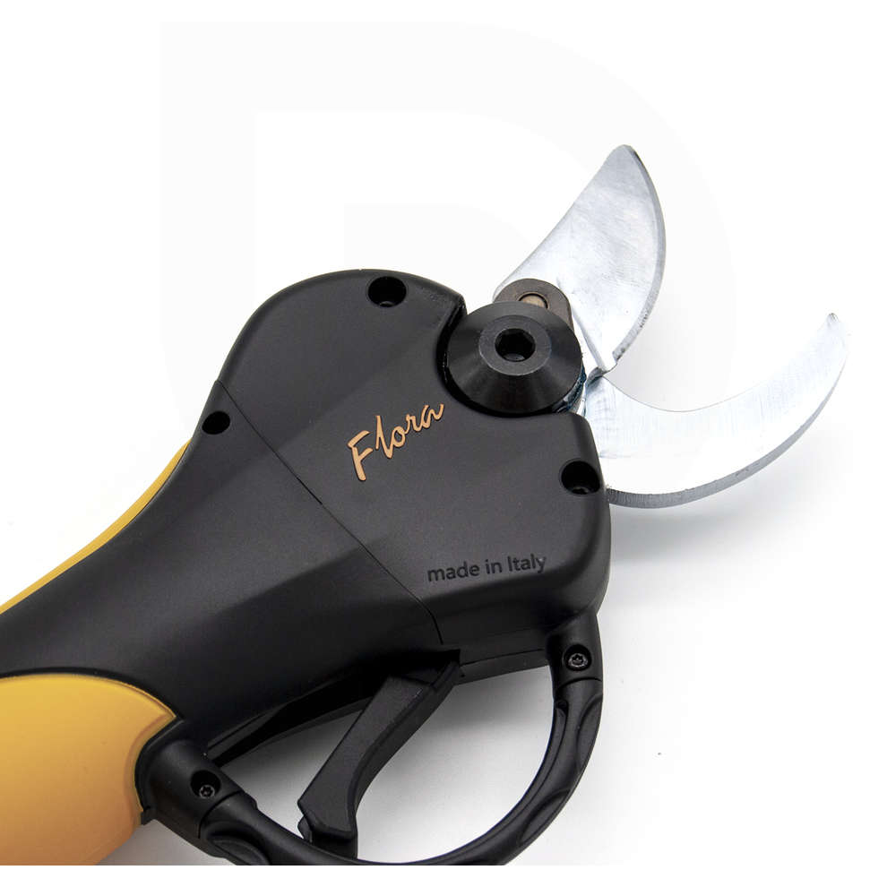 Flora PC25 Cordless Electric Pruning Shears with 2 agritech batteries 