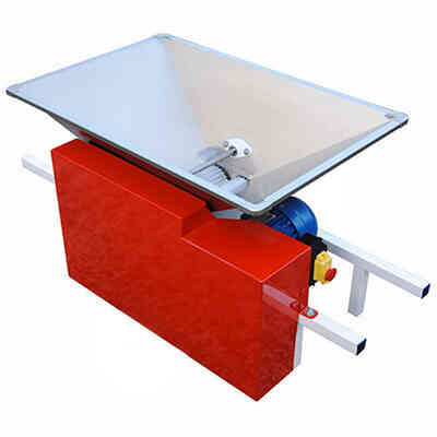 Fouloir à moteur de type D avec trémie Inox