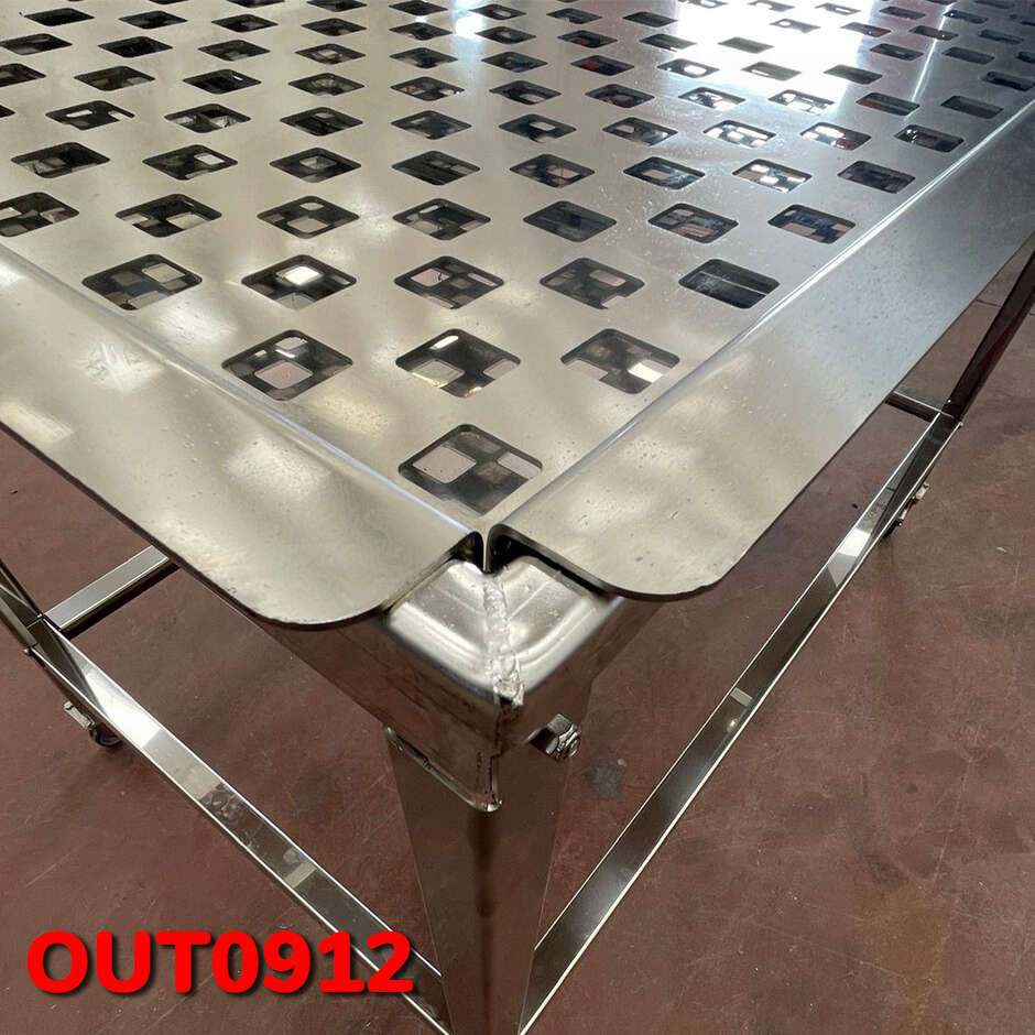 OUTLET - Tavolo Spersore inox 1600x800 con griglia - NUOVO
