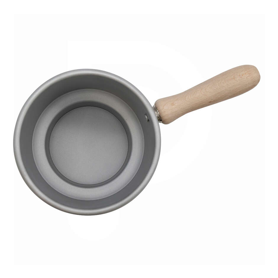 panela de fogão com cera de lacre 