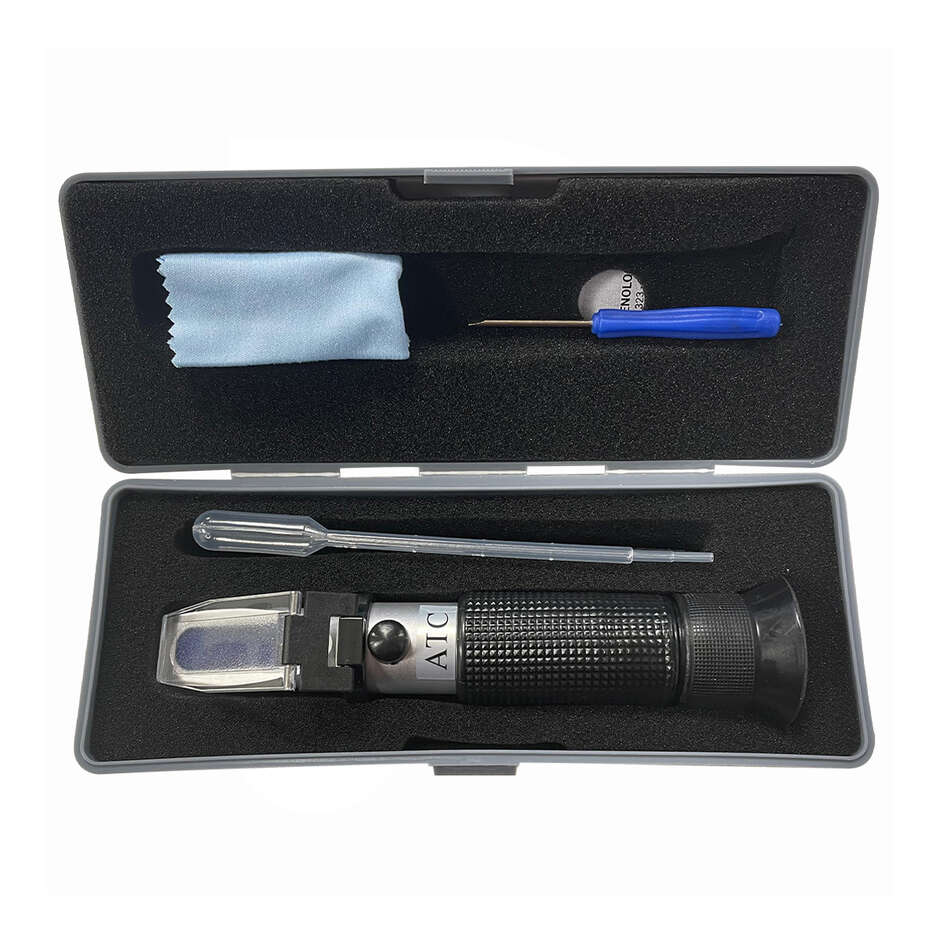 Refraktometer mit drei Gradenleitungen ATC