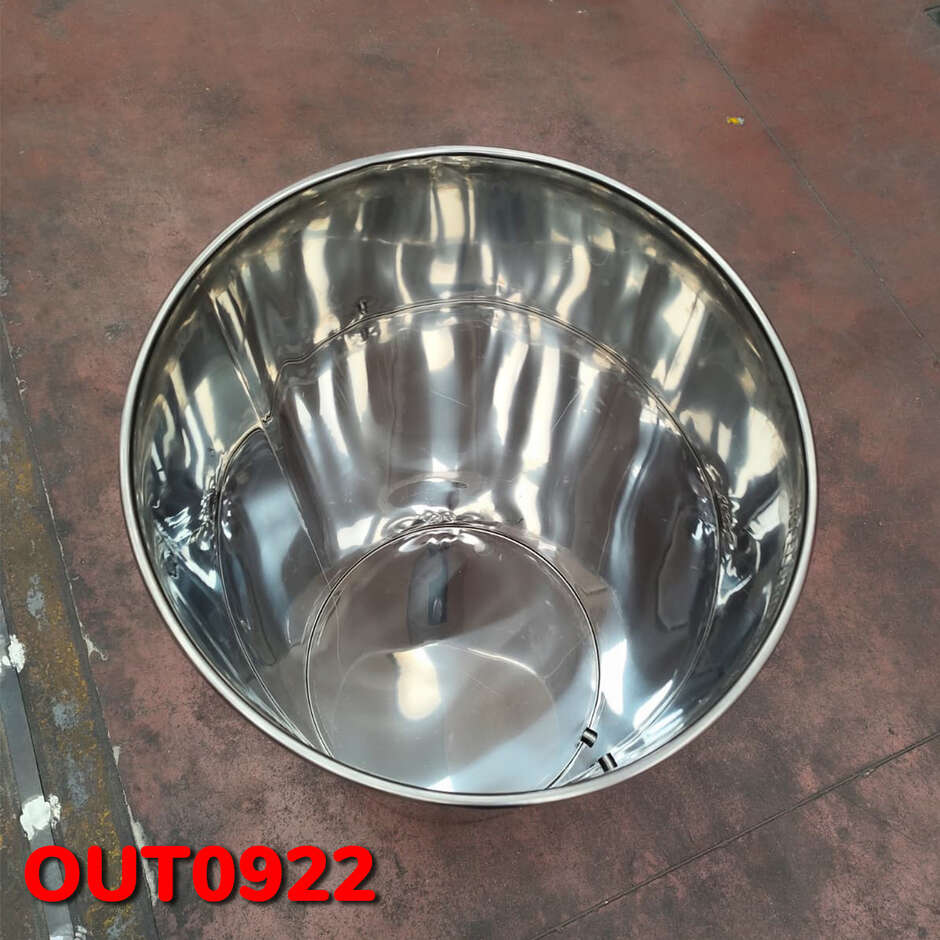 SAÍDA - Tanque de aço inoxidável de 200 L