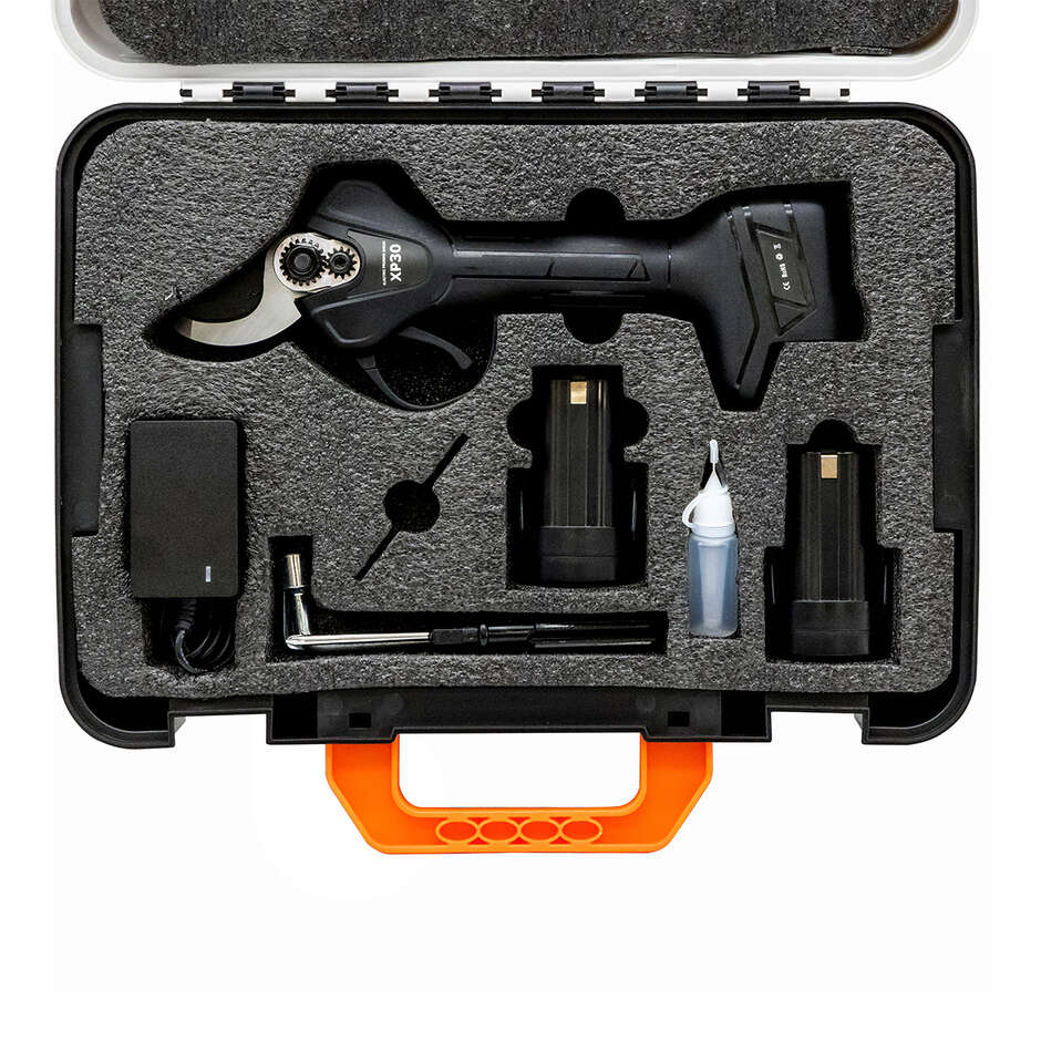 Sécateur électrique Aima XP30 avec 2 batteries 16,8V - 2Ah