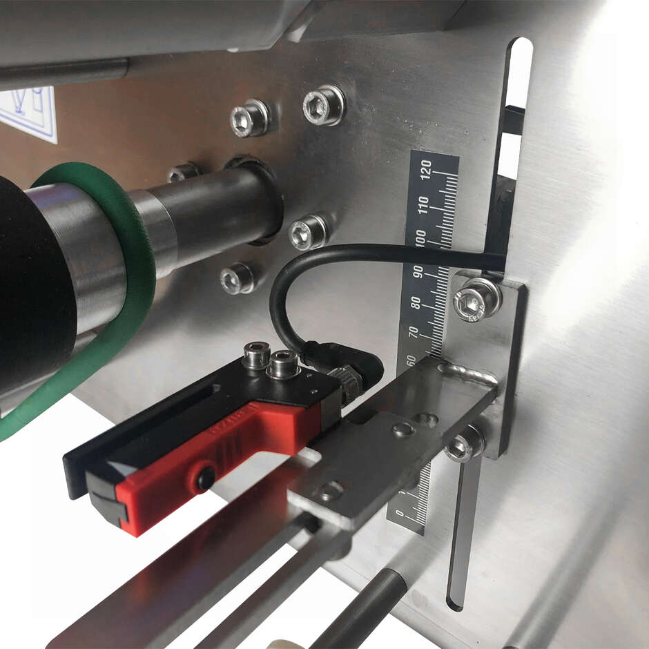 Semi-automatic Labeling Machine ETI 09 