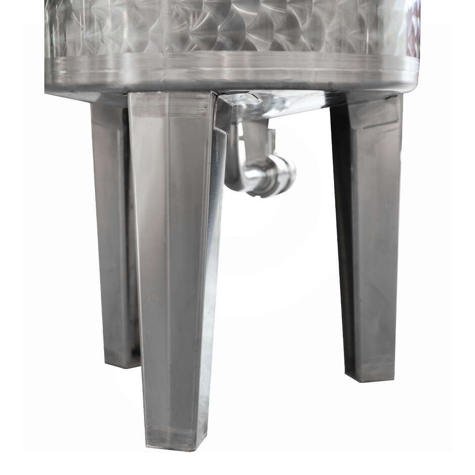 Serbatoio Inox 200 L Conico 10° per Vinificazione Refrigerato