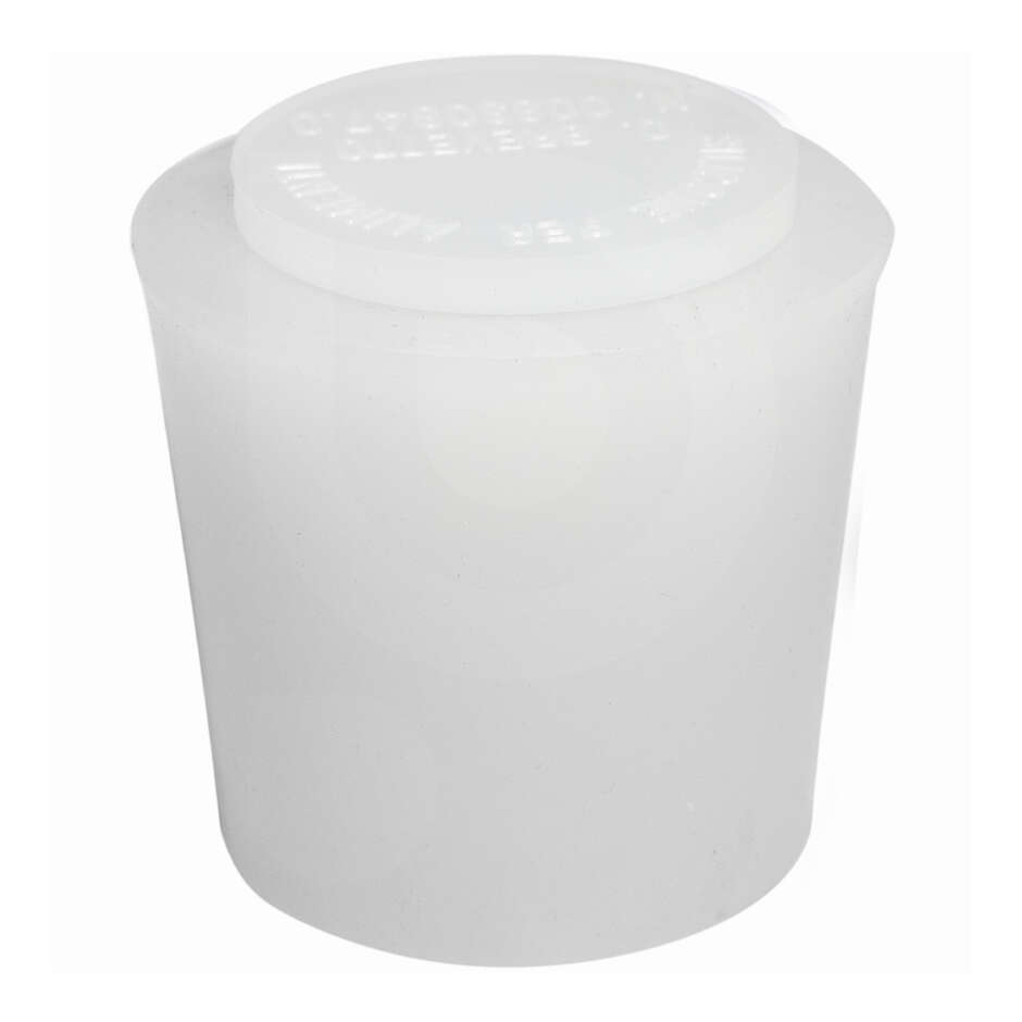 Silicone cap with air vent for wooden barrels