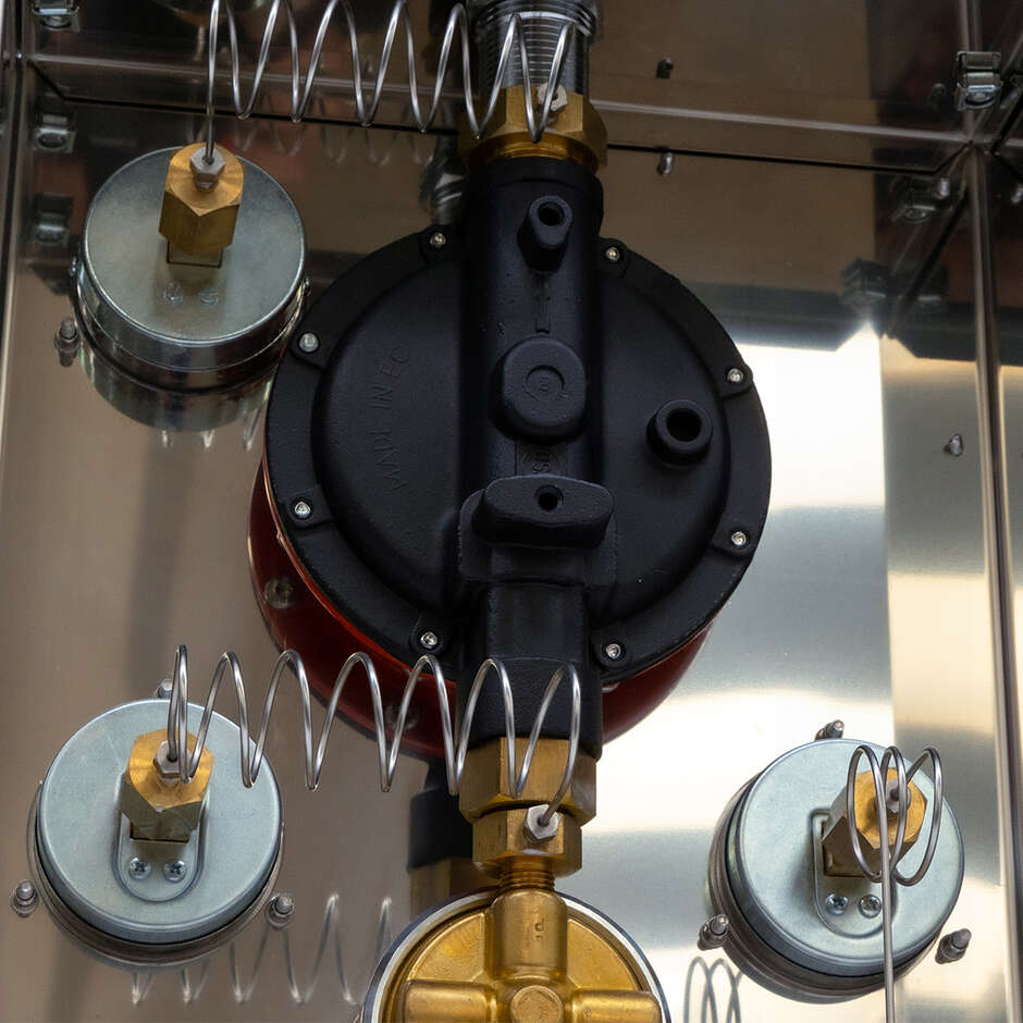 Sistema de nitrógeno de 6 posiciones con unidad de control