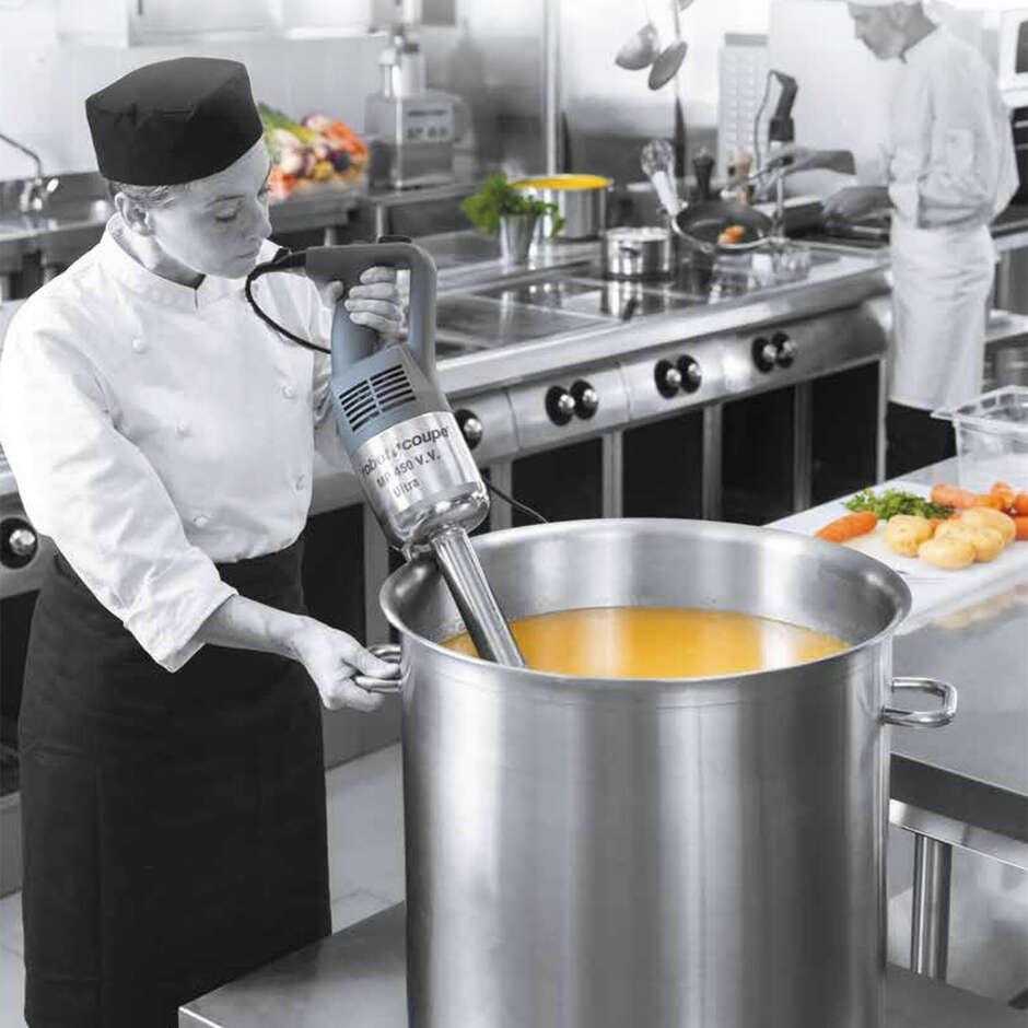 Погружной миксер CMP 300 VV